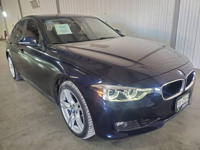 BMW 320IA BUSINESS 2015