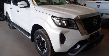NISSAN FRONTIER PLATINUM LE DIESEL 4X4 2023