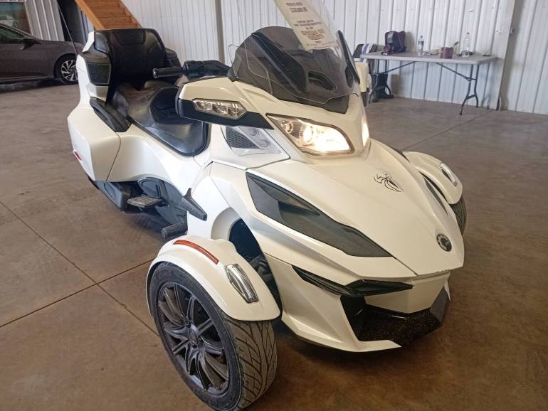 CANAM MOTOCICLETA SPYDER ROADMASTER RT 2019