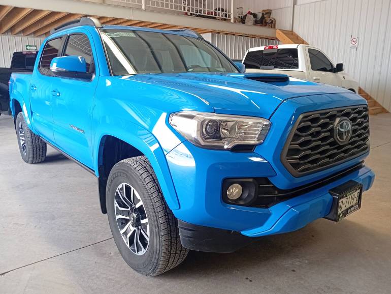 TOYOTA TACOMA EDICIÓN ESPECIAL 4X4 2021