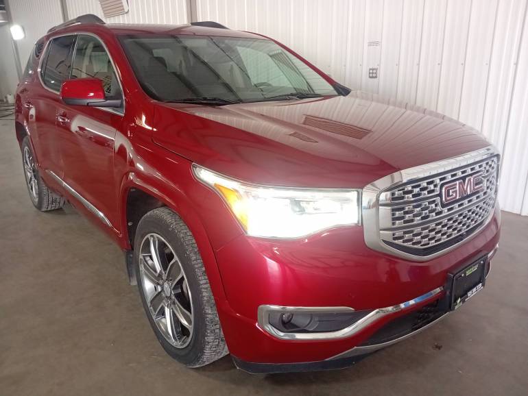 GMC ACADIA  DENALI 2019