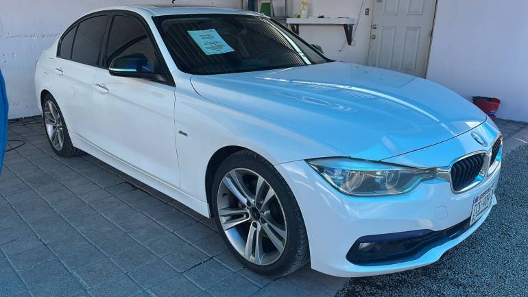 BMW 330IA SPORT LINE 2016
