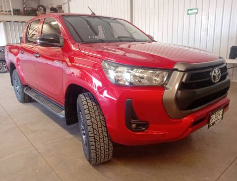 TOYOTA HILUX SR 2022