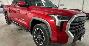 TOYOTA TUNDRA LIMITED 2024