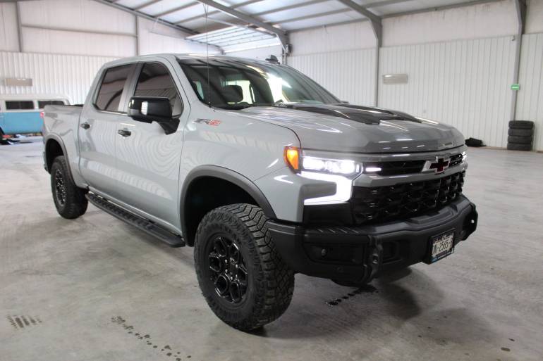 CHEVROLET CHEYENNE ZR2 BISON 2024