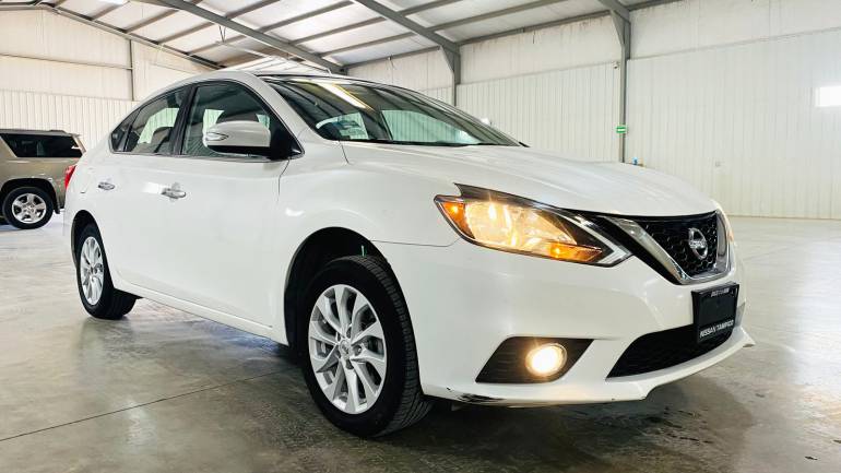 NISSAN SENTRA ADVANCE CVT 2019