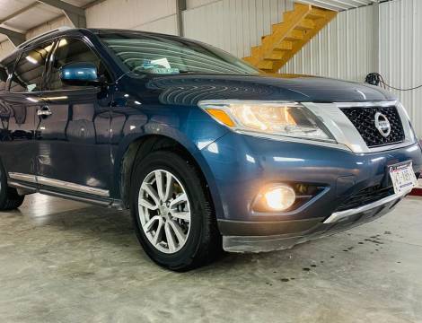 NISSAN PATHFINDER ADVANCE 2015