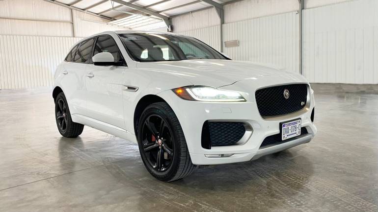 JAGUAR F-PACE 2019, IMPORTADA CON DECRETO