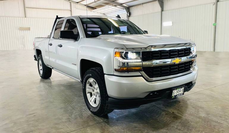 CHEVROLET SILVERADO 2500 CAB. EXTENDIDA 2018