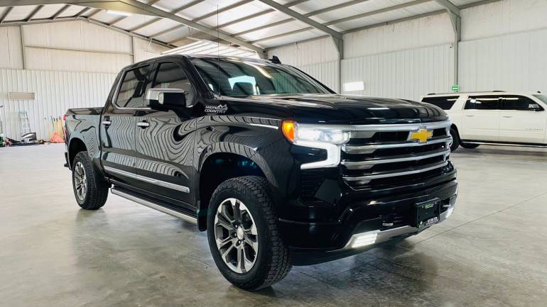 CHEVROLET CHEYENNE 4X4 HIGH COUNTRY 2024
